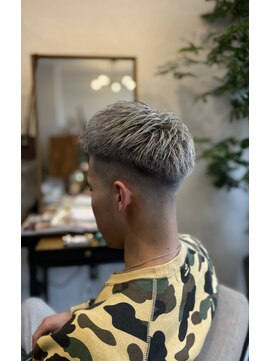 メイト(MEITO) グレージュショート