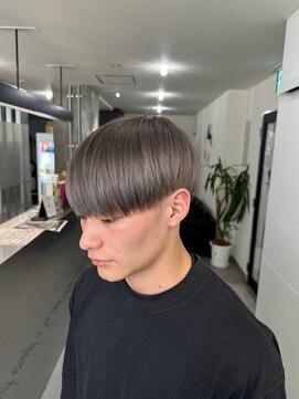 メンズサロン キング 高槻店(Men’s salon K!ng) 波巻きツイストスパイラルパーマ/フェザーパーマ/眉毛/メンズ