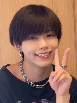 ナチュラル 渋谷(NATURAL) フェザーパーマ/スパイキーショート/サーフカール[メンズ/渋谷]