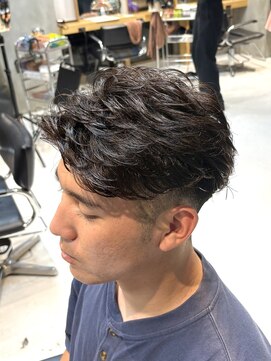 エリマ 調布(elima) 調布メンズフェザーパーマアップバングショート20代