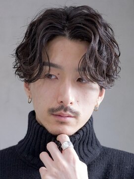 フィフス 大分(fifth) 大分強めスパイラルパーマメンズカットナチュラルセンターパート