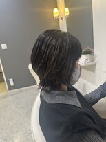 ヴィラ 川西店(Villa)&nbsp;20代30代◎ショートウルフ×デザインカラーで小顔美人