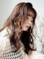 メル バイ ヘアサロン ニド(mer..by hair salon Nido)&nbsp;【大分市】艶ベージュ×透け感ウェーブロング