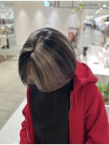ビーハイブアヴェダ PARCO2店(BEHIVE AVEDA) ランダムローライト【三橋由奈】
