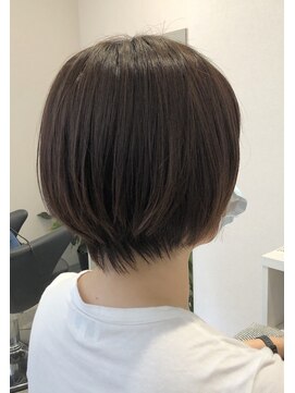 アンビエンテ(ambiente) ショート　ボブ　ローライト