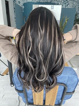 アロハナ(ALOHANA) #エクステ #ハイライト