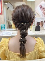 モナミ美容室 編み下ろしアレンジ