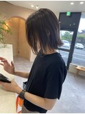肩上外ハネスタイル