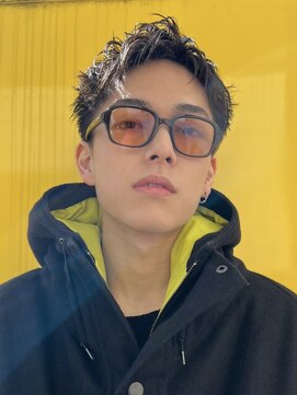 グッドタイムエフティフィフス 横浜西口(GoodTimes ft.fifth) スパイキーショートビジネスマン30代40代ツーブロック刈り上げ