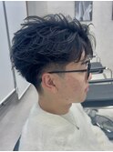 フェザーパーマ大宮フェザーショート刈り上げセンターパート眉毛
