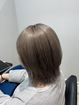 イルミ(iLUMi)&nbsp;iLUMi　×　ハイトーンカラー