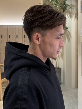 トリッカ シブヤ(TRICCA SHIBUYA) メンズカット/メンズパーマ/刈り上げ/ハイライト