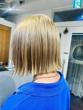 テトラ バイ ネオリーブ 横浜西口店(tetra by neolive) ブロンズベージュ