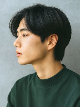 バーバーバー 八広(BARBER-BAR) オリーブグレーのサーフフェザー×マッシュショート