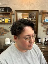 アールズ ヘア(R's hair)&nbsp;MEN’S HAIR/波巻きツイストスパイラル/リバースセンターパート