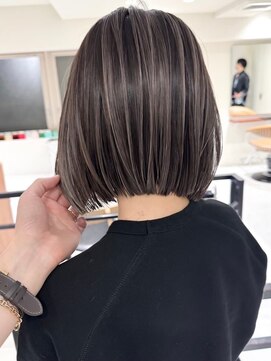ゴカン バイ ジル ブラン 名古屋(Gokan by JIL BLAN) ハイライトバレイヤージュダブルカラーショートカット30代40代