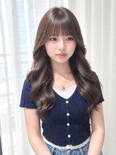 ネオリーブルカ 御茶ノ水店(Neolive Luca)&nbsp;艶ブラウン×韓国風ロングレイヤー