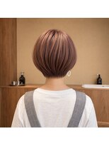 ルーム(room)&nbsp;30代40代大人女性の丸みショートボブ