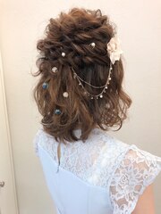 結婚式　二次会　ブライダル　パーティ　ヘアアレンジ