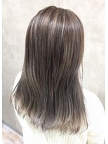 ララ 西川口(LaRA)&nbsp;シルバーグレージュ　バレイヤージュver.(川口/西川口)