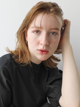 スクリーンギンザメゾン 銀座(SCREEN GINZA MAISON.) クラゲヘアー/小顔に見せるヘア/ココアベージュ/銀座