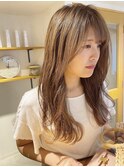 ベージュ/ロング/巻き髪/ブリーチ/MARINA