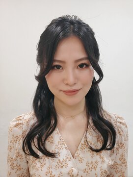 ヘアーデザイン ミヤビ 広尾(HAIR DESIGN MIYABI) ナチュラルウェーブ　ハーフアップロングヘア