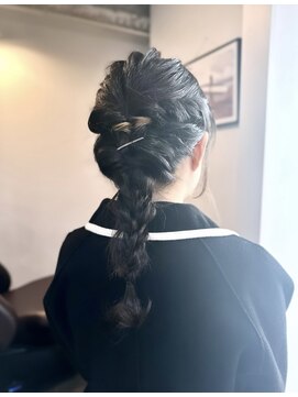 マリン(Marine) 20代30代お呼ばれ結婚式ヘアセット