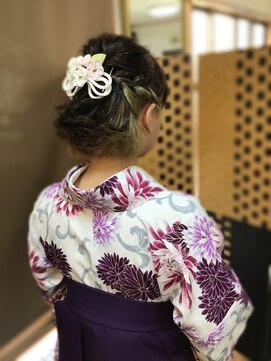 ヘアースタジオ ミウ(MiU) ハーフアップ