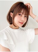 ナチュラルカールモテ髪オリーブベージュ美髪薄めバング艶感