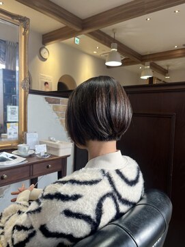 アドラーブル 女池店(adorable) 20代30代40代50代大人可愛い前下がりストレート大人ボブ