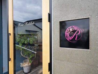 ローズラビット(Rose Rabbit)の写真