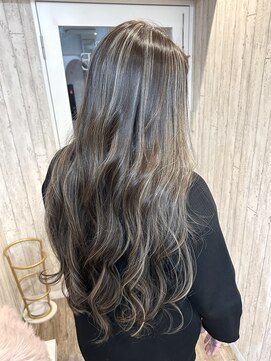 ピース バイ シータ(PEACE by CITA) 【AKIHIRO】オリジナルハイライト×大人女性モテ髪グレージュ