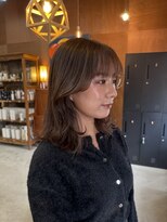 チャプター 問屋町(chapter)&nbsp;オリーブグレージュくすみブラウンくびれミディアムレイヤー韓国