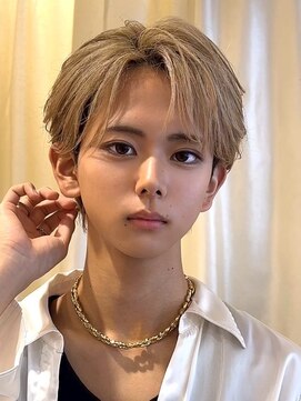 ナチュラル 渋谷(NATURAL) フェザーパーマ/スパイキーショート/サーフカール[メンズ/渋谷]