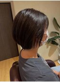 ショートボブ