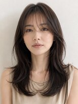 サーカス バイ ビュートリアム 青山(CIRCUS by BEAUTRIUM)&nbsp;上品 大人 レイヤーカット 40代50代 ふんわり大人かわいい