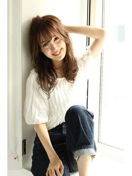 ブリーチ ラボ エーアイ 原宿店(BLEACH LABO Ai) 20代30代40代50代 色っぽふんわりミディの重軽ウェーブヘア♪