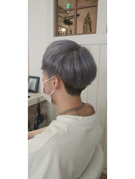ミエル ヘア 新宿(miel hair) シルバーアッシュ【新宿】