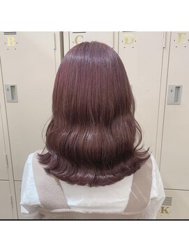 ワット 新宿店 【担当yumi】メルティピンク