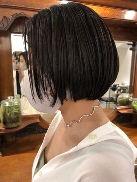 インビテーション(invitation) 【invitation】丸み小顔ショート