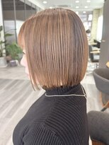 ビューエヒメ(VIEW EHIME)&nbsp;大人ヘルシースタイルショコラアッシュふんわりカールショート