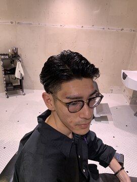 フランクスバーバーザスタンド(Frank’s barber the stand) メンズビジネスツーブロックパーマショート眉毛F