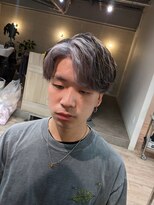 コワファーストナガサキシャンプーボーイ(COIFF1RST NAGASAKI SHAMPOO BOY)&nbsp;フェイスフレーミング×シルバーアッシュ