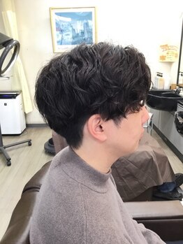 ヘアスペース ハナモト(hair space hanamoto)の写真/【ご新規様!!平日メンズ限定☆カット+シェービング+眉カット+肩マッサージ¥3500】女性理容師も在籍!