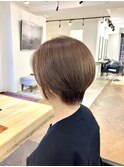 ショートボブ前髪なし骨格カットショート襟足大人ショート