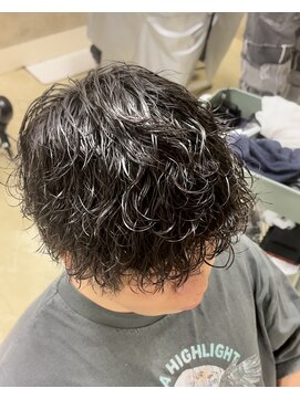 ブルニール 心斎橋(BLEUNIR) 波巻きスパイラルパーマ マッシュ