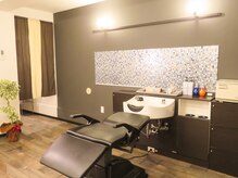 ヘアサロン グーテ(Gute)の雰囲気（足の伸ばせるシャンプー台です。）