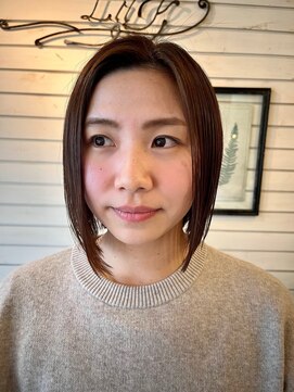 リリー(Lily) 《Lily*渡邊》タイトなシルエットが大人可愛い切っぱなしボブ＊