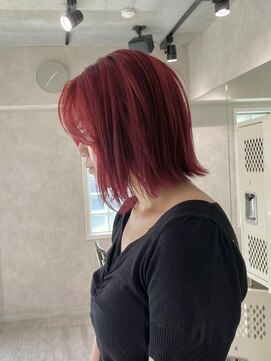 ハイプ(HYPE) 藤沢ブリーチ/ダブルカラー/ワインレッド/落ちる赤/レイヤーボブ